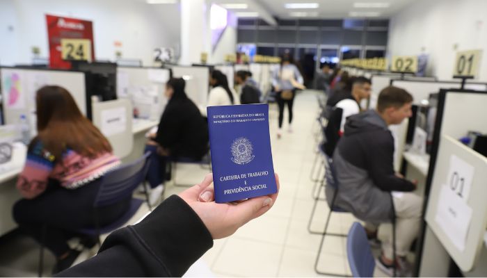  Paraná inicia 2026 com mais de 8,7 mil vagas de emprego nas Agências do Trabalhador